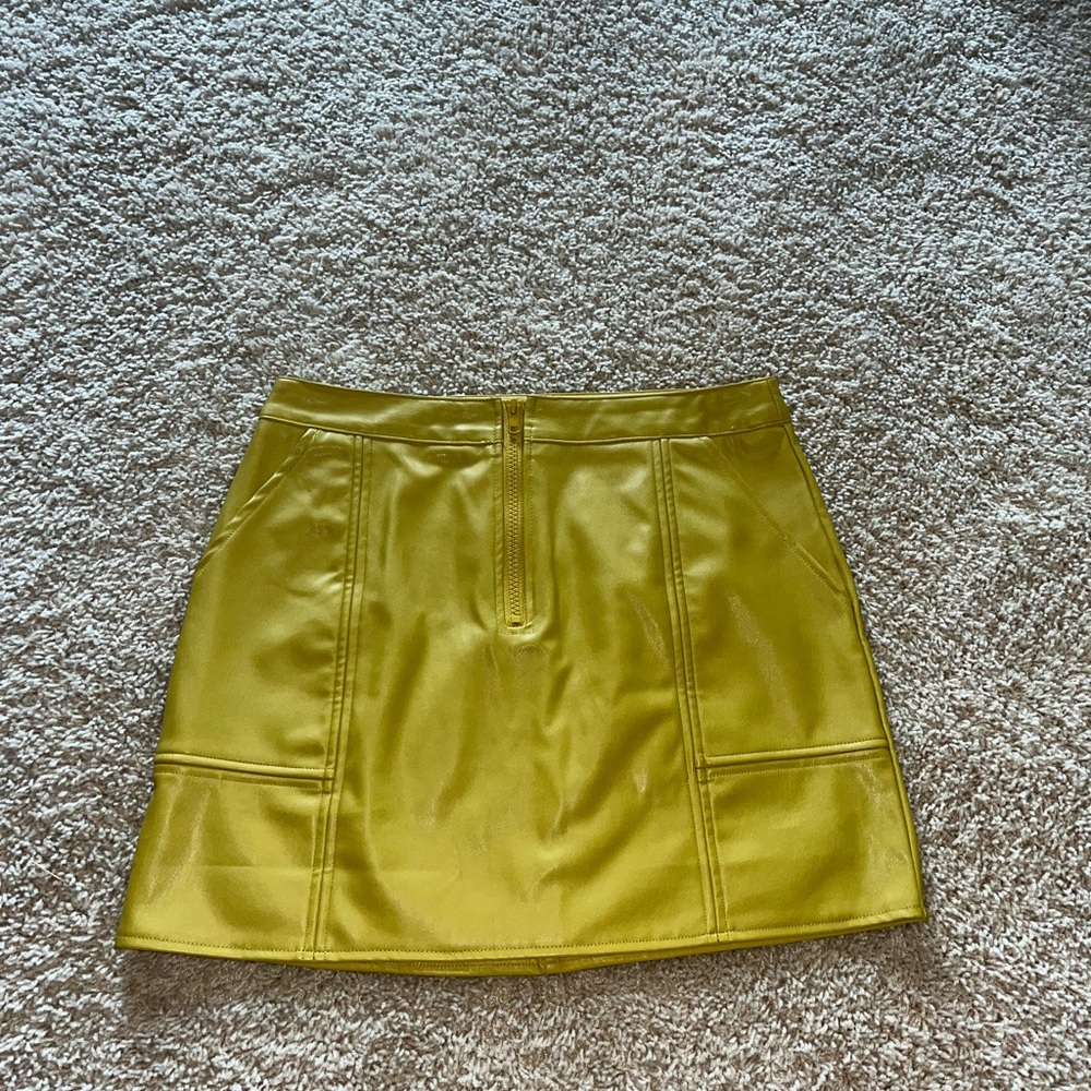 Boutique skirt